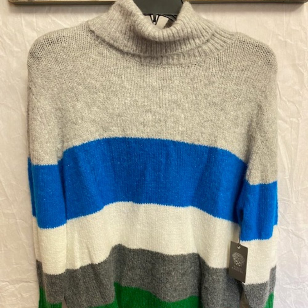 Vince Camuto Vivid Hues of Peacock Size XL